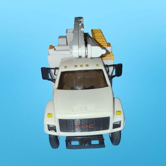 1995 DG PRODUCTIONS NSP Electric Utility Bucket Truck Reddy Kilowatt Flame Logo - Picture 3 of 9